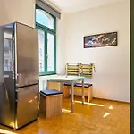 Apartment Helles Jugendstilstudio Mit Home-office Und Garten Leipzig