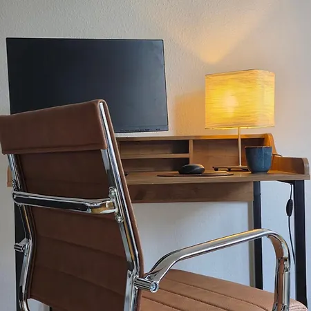 Helles Jugendstilstudio Mit Home-office Und Garten Апартаменты
